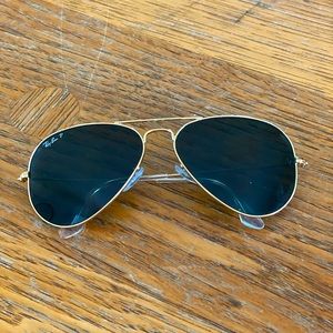 Ray Ban Aviator Sunglasses Medium Women’s